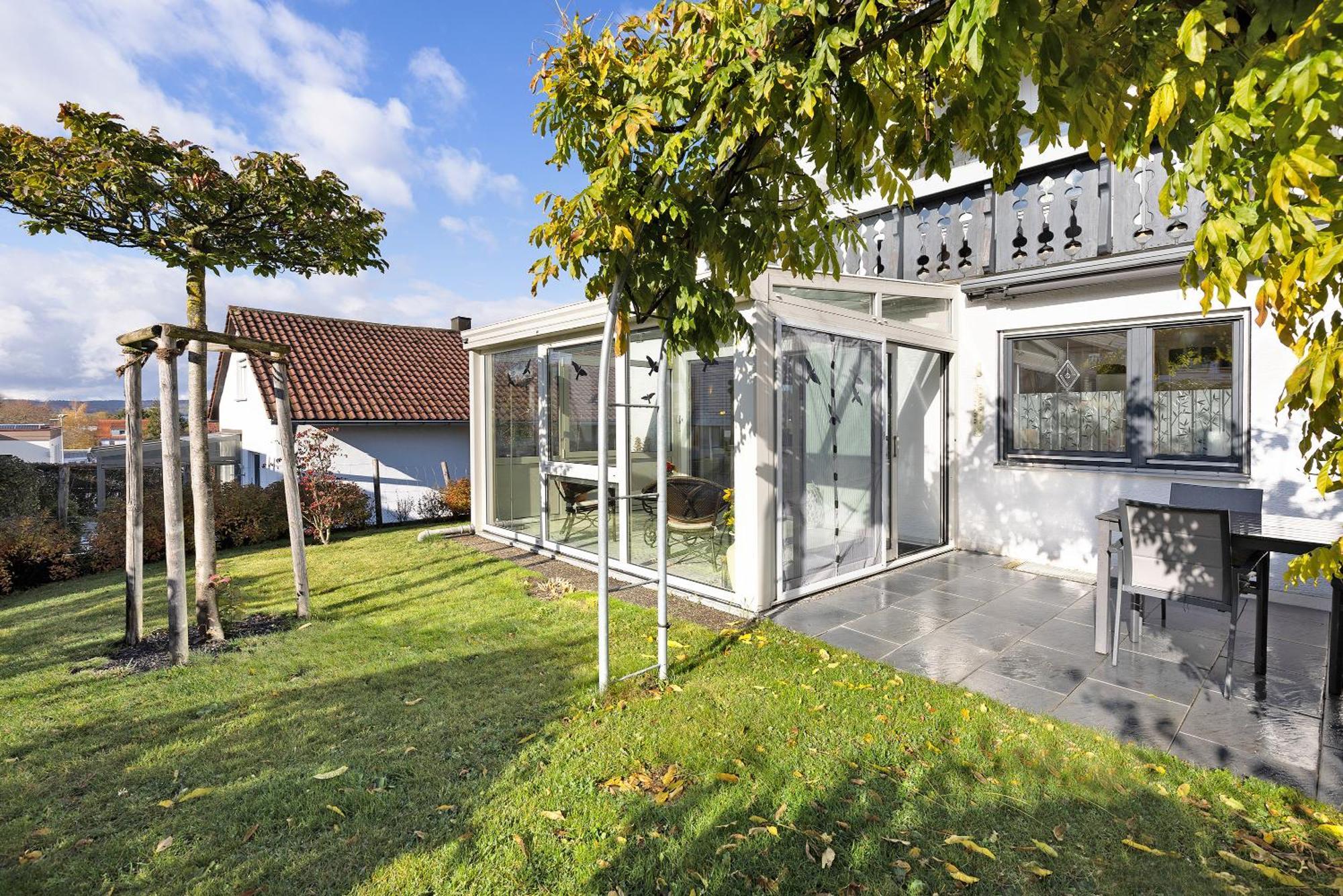 Ferienwohnungen Lilie und Dahlie Münsingen Exterior foto